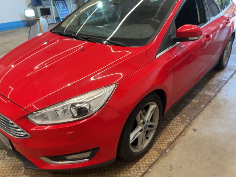 Ford Focus 2.0 TDCi Titanium — zdjęcie 2