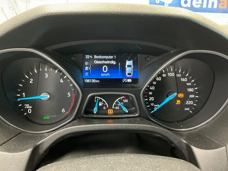 Ford Focus 2.0 TDCi Titanium — zdjęcie 13