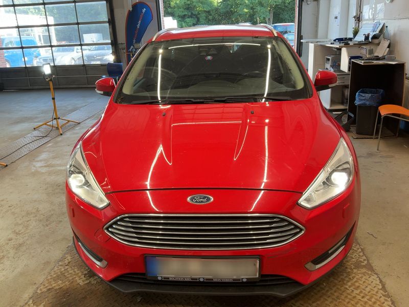 Ford Focus 2.0 TDCi Titanium — zdjęcie 9