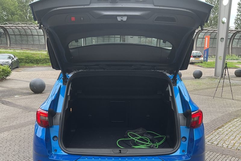 Opel Grandland X 1.6 Plug-in Hybrid Business Elegance — zdjęcie 10