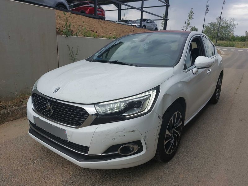 DS Automobiles DS4 1.6 THP SoChic