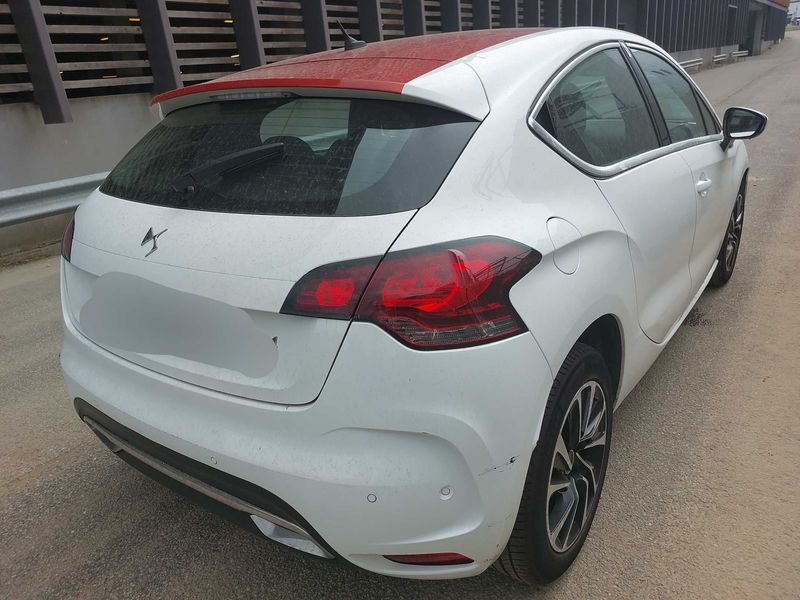 DS Automobiles DS4 1.6 THP SoChic — zdjęcie 5