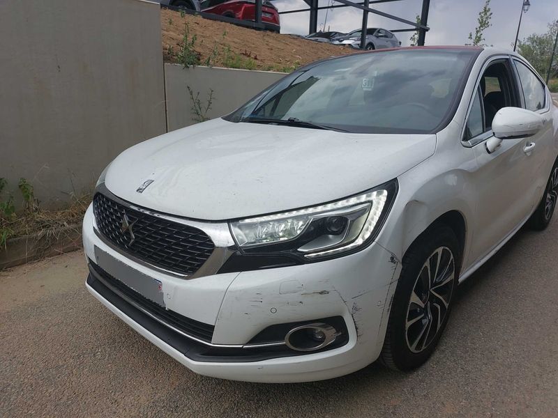 DS Automobiles DS4 1.6 THP SoChic — zdjęcie 2