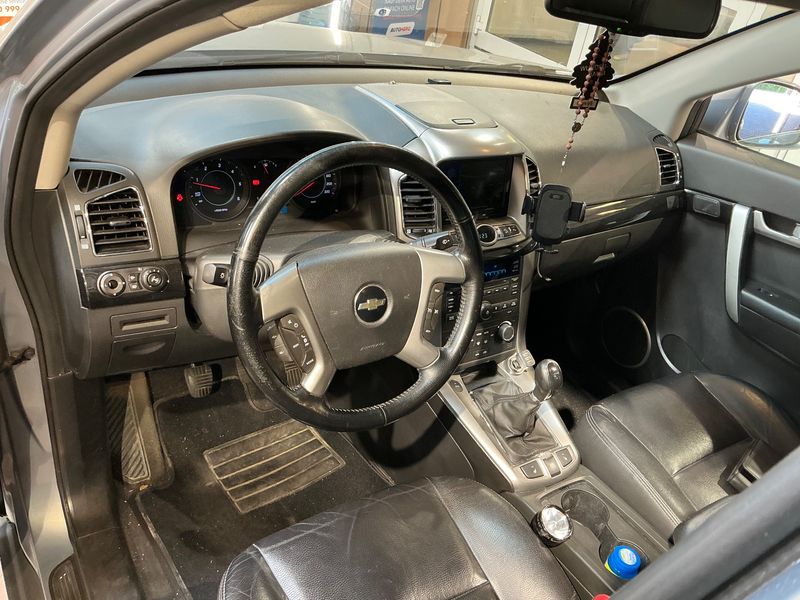 Chevrolet Captiva 2.2 Diesel D LTZ 4WD — zdjęcie 12