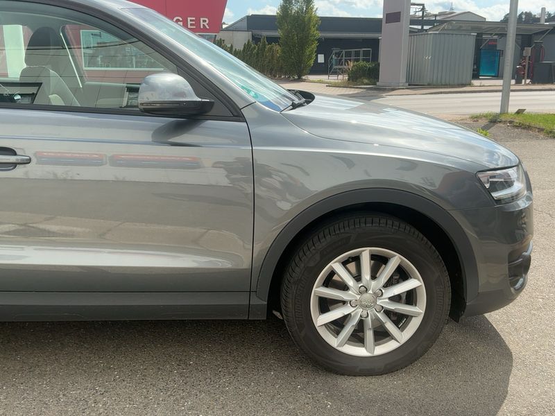 Audi Q3 2.0 TDI — zdjęcie 8