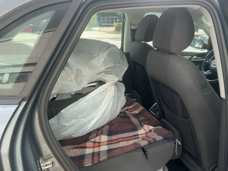 Audi Q3 2.0 TDI — zdjęcie 14