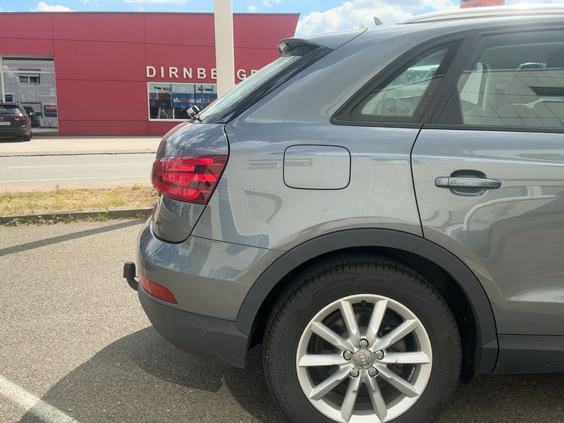 Audi Q3 2.0 TDI — zdjęcie 6