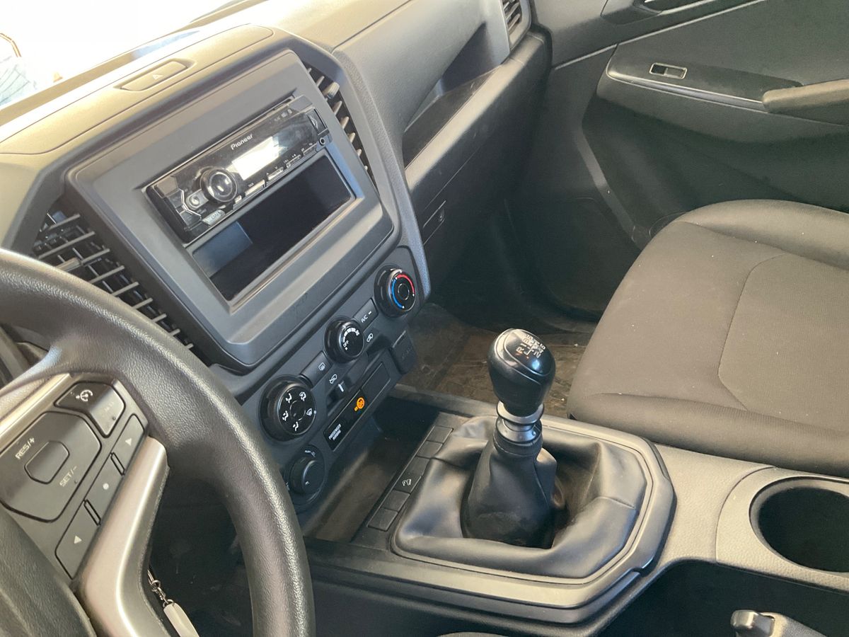 Isuzu D-MAX 2023 — photo 31