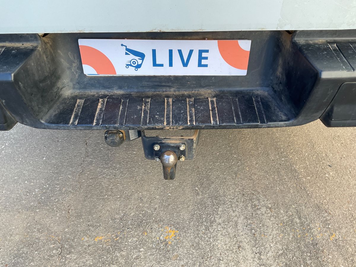 Isuzu D-MAX 2023 — photo 39