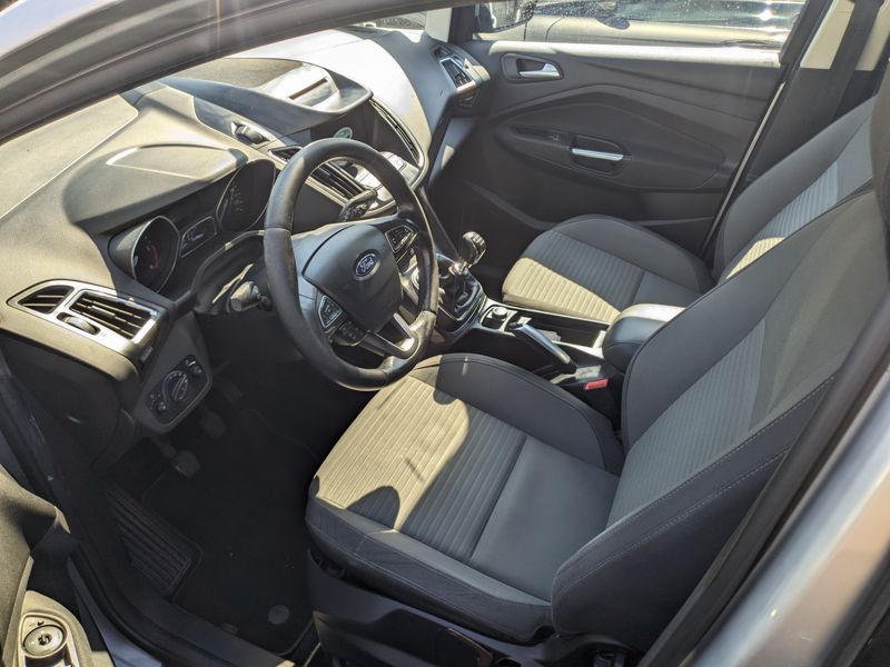 Ford C-Max 1.5 TDCi Titanium — zdjęcie 10