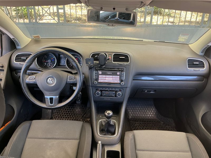 Volkswagen Golf VI 1.6 TDI Comfortline 2010 – снимка 17