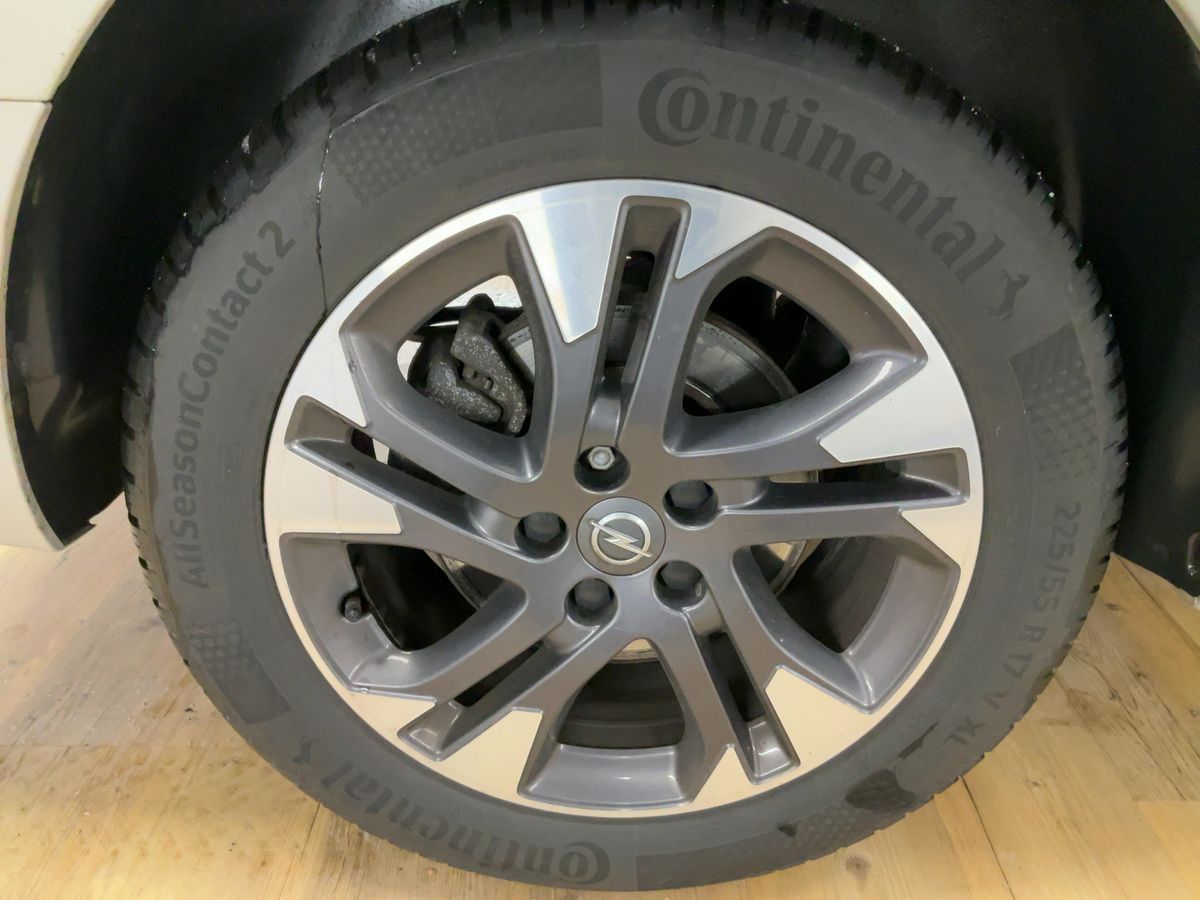 Opel Zafira 2021 — photo 10