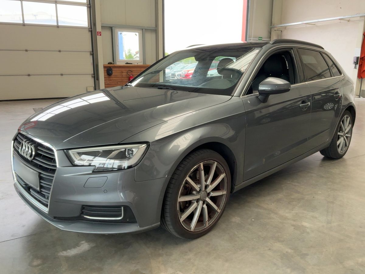 Audi A3 2017 — photo 1