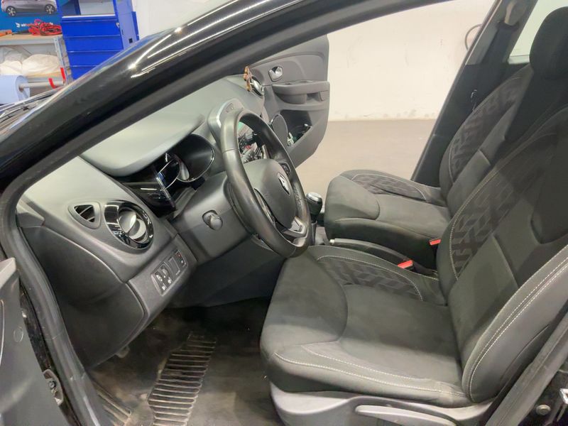 Renault Clio 0.9 TCe Limited 2019 – снимка 16