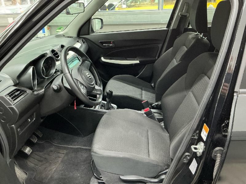 Suzuki Swift 1.0 BoosterJet Comfort — zdjęcie 13