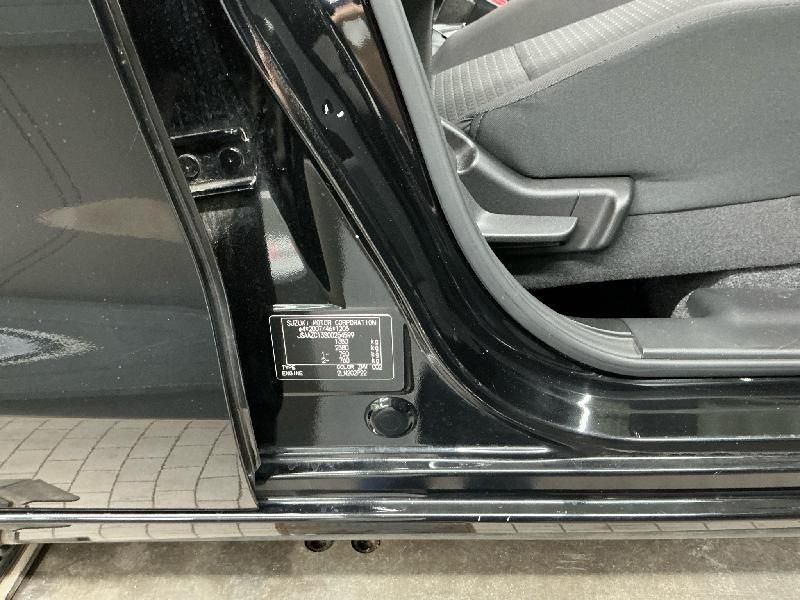 Suzuki Swift 1.0 BoosterJet Comfort — zdjęcie 8