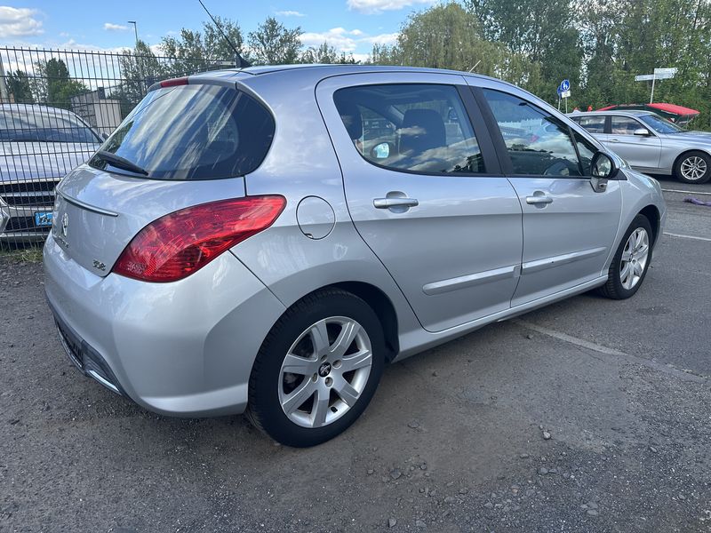 Peugeot 308 1.6 Active — zdjęcie 17
