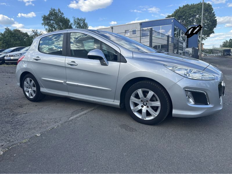 Peugeot 308 1.6 Active — zdjęcie 16