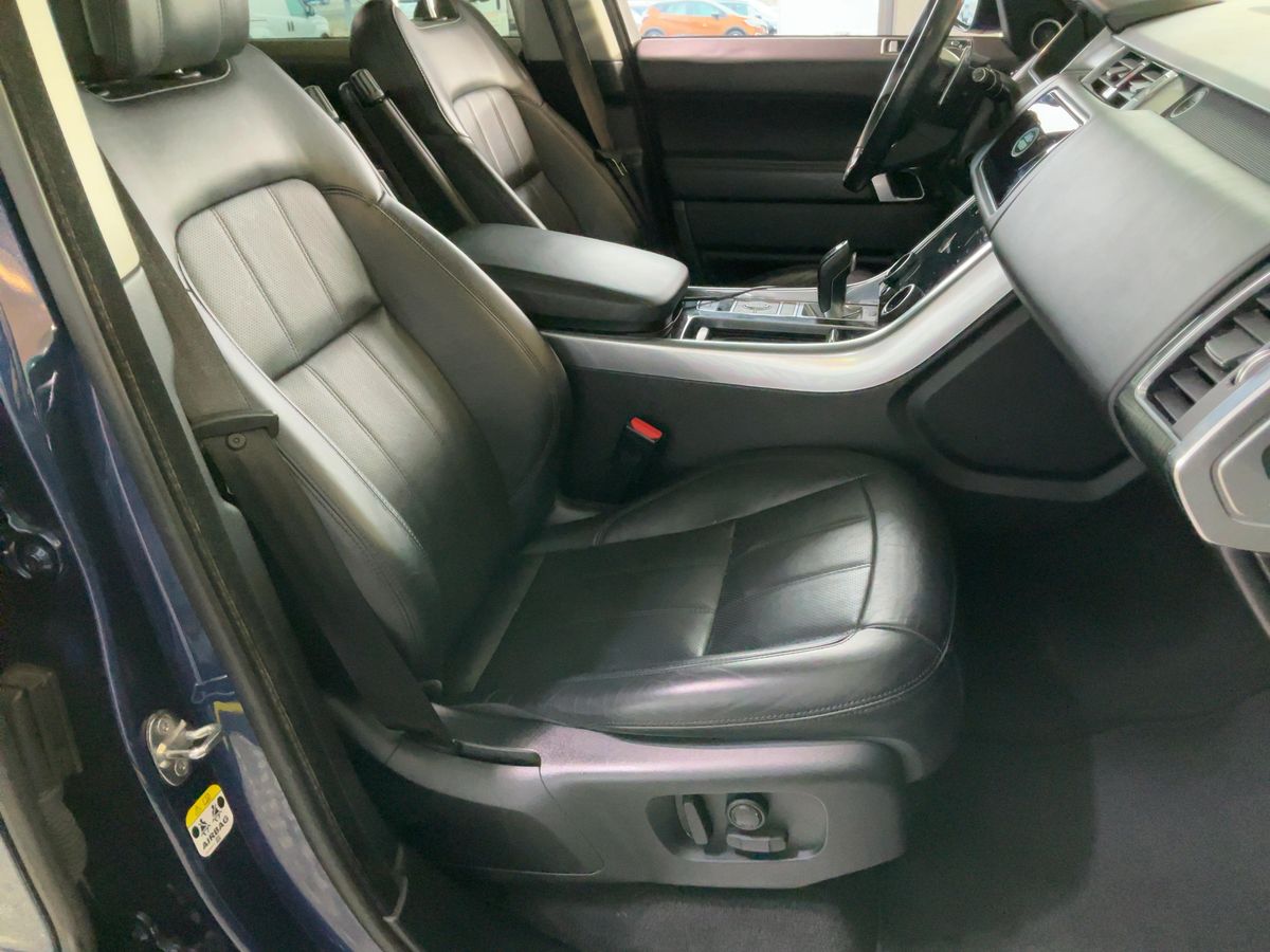 Land Rover 2019 — photo 18