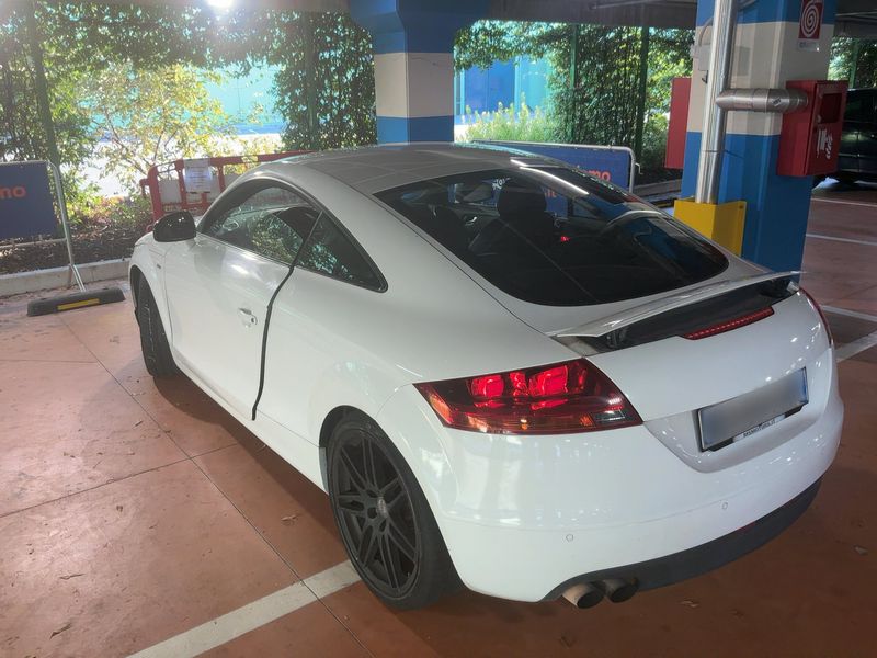 Audi TT 2.0 TFSI Coupe — zdjęcie 3