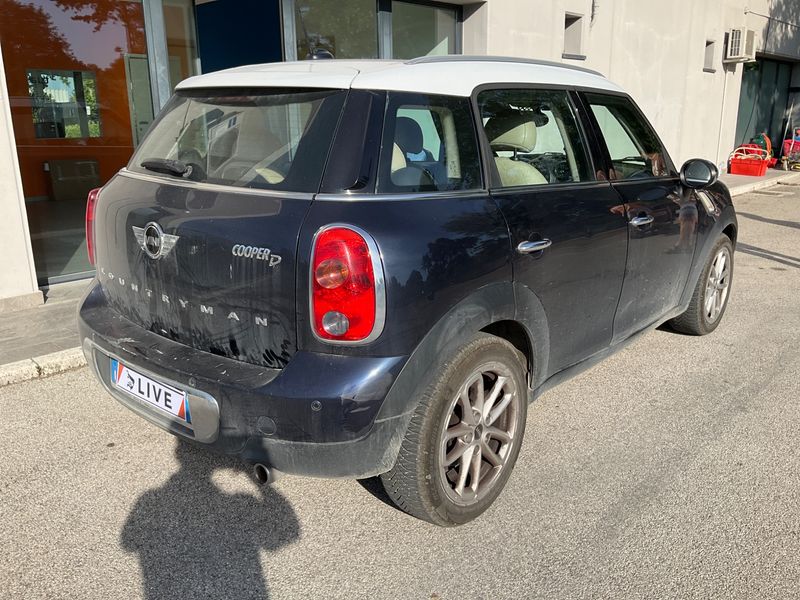 MINI Countryman Cooper D — zdjęcie 2