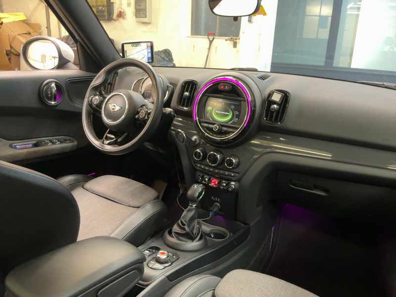 MINI Countryman Cooper — zdjęcie 12