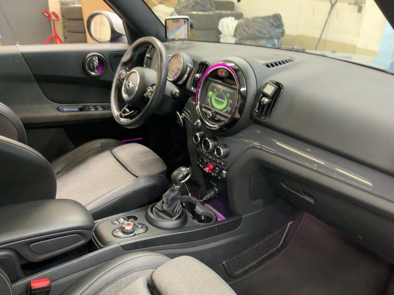 MINI Countryman Cooper — zdjęcie 11