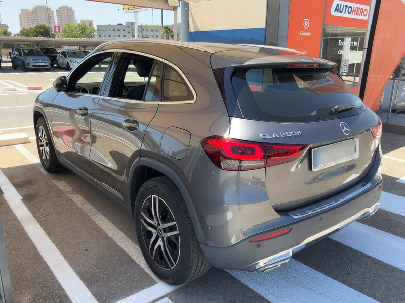 Mercedes-Benz GLA-Klasse GLA 200 d Progressive 2022 – снимка 6