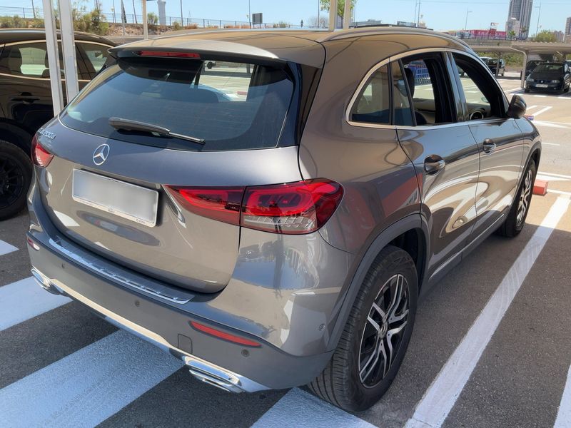 Mercedes-Benz GLA-Klasse GLA 200 d Progressive 2022 – снимка 8