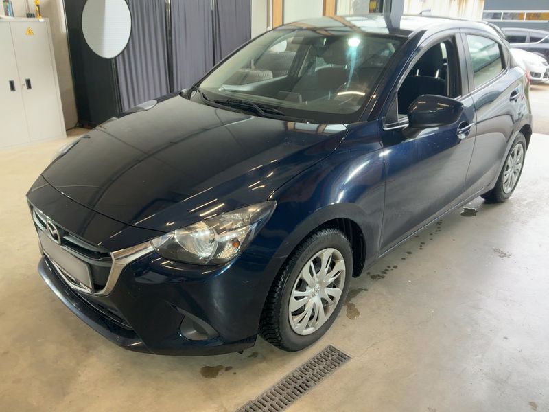 Mazda 2 1.5 Challenge — zdjęcie 2