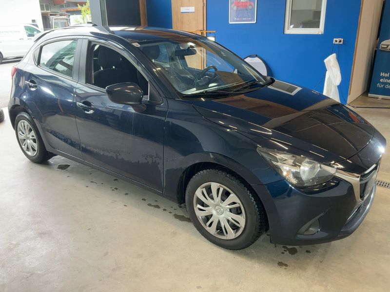 Mazda 2 1.5 Challenge — zdjęcie 8