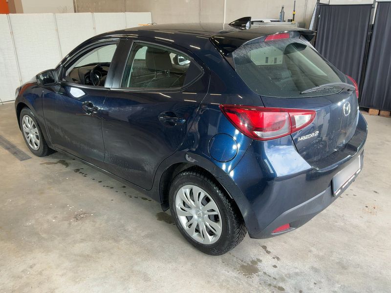 Mazda 2 1.5 Challenge — zdjęcie 3
