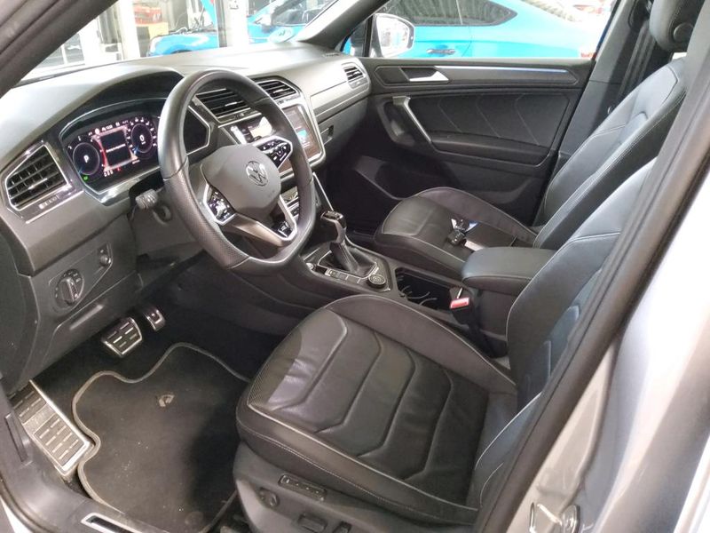 Volkswagen Tiguan Allspace 2.0 TDI R-Line 4Motion — zdjęcie 9