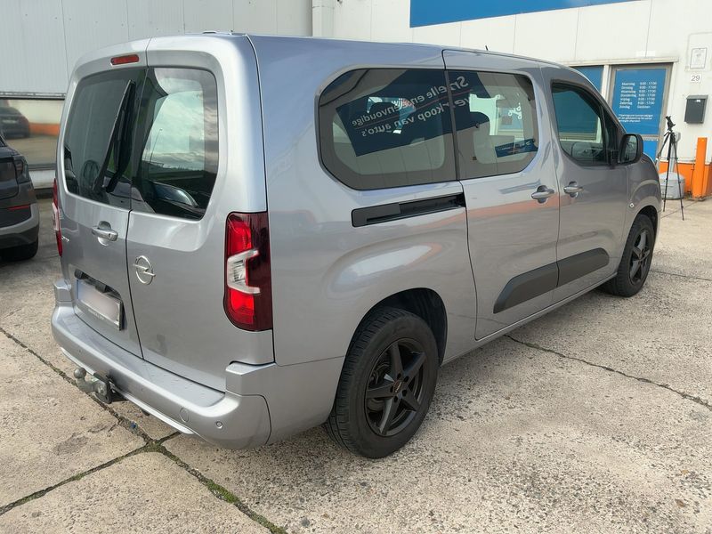 Opel Combo 1.5 CDTI Doppelkabine — zdjęcie 6
