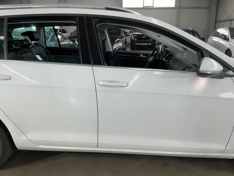Volkswagen Golf VII 1.6 TDI Highline BlueMotion Tech 2014 – снимка 10