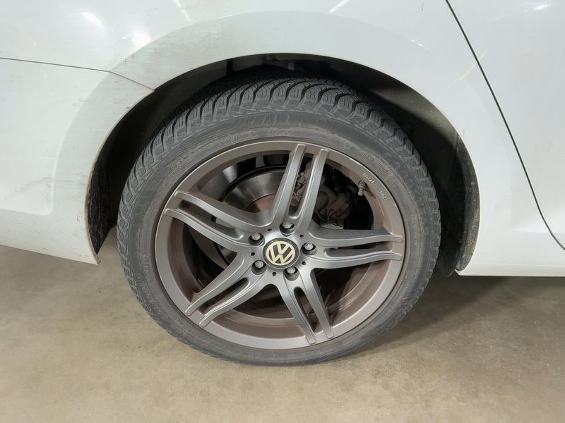 Volkswagen Golf VII 1.6 TDI Highline BlueMotion Tech 2014 – снимка 9