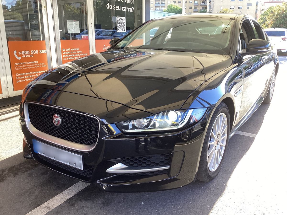 Jaguar XE 2016