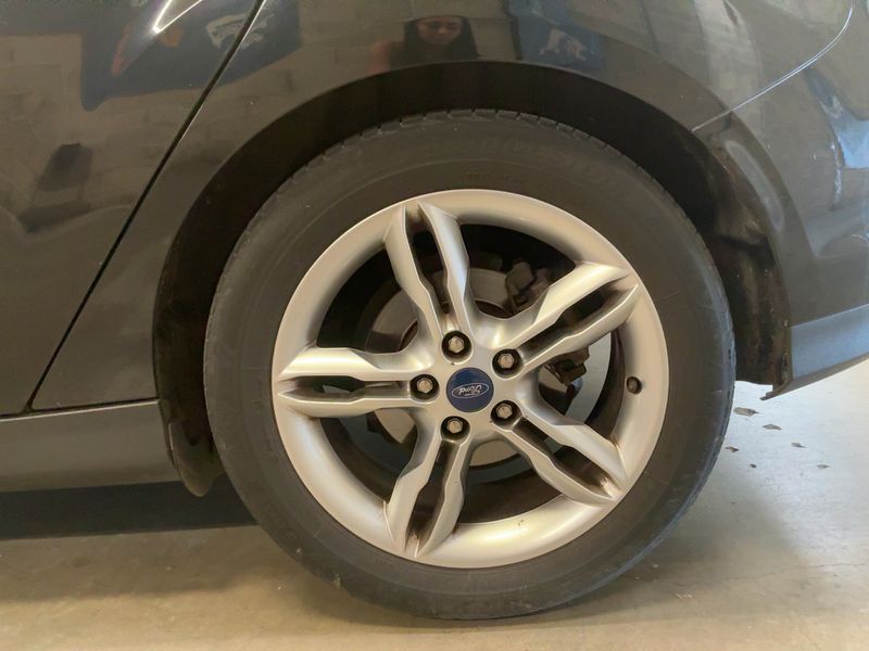 Ford Focus 1.0 EcoBoost Titanium 2013 – снимка 5