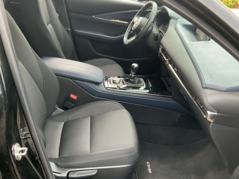 Mazda CX-30 2.0 Skyactiv-G Mild-Hybrid Selection 2WD — zdjęcie 11