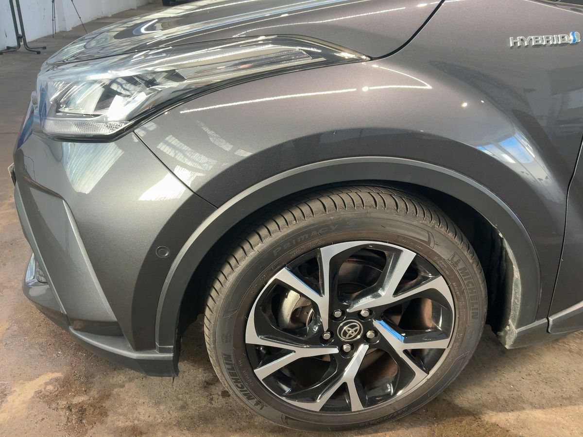 Toyota C-HR d'occasion