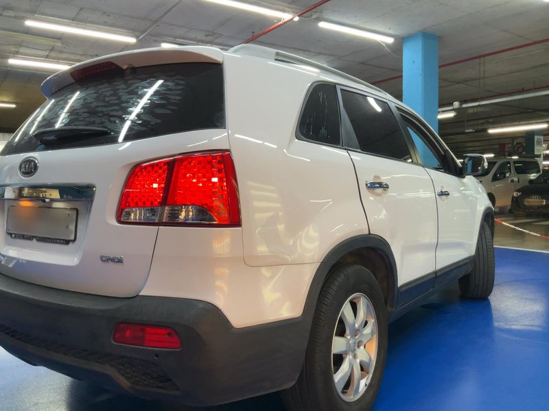 Kia Sorento 2.0 CRDi Drive 2WD — zdjęcie 6