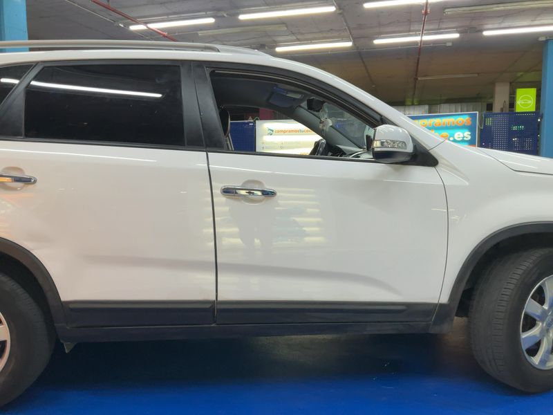 Kia Sorento 2.0 CRDi Drive 2WD — zdjęcie 7