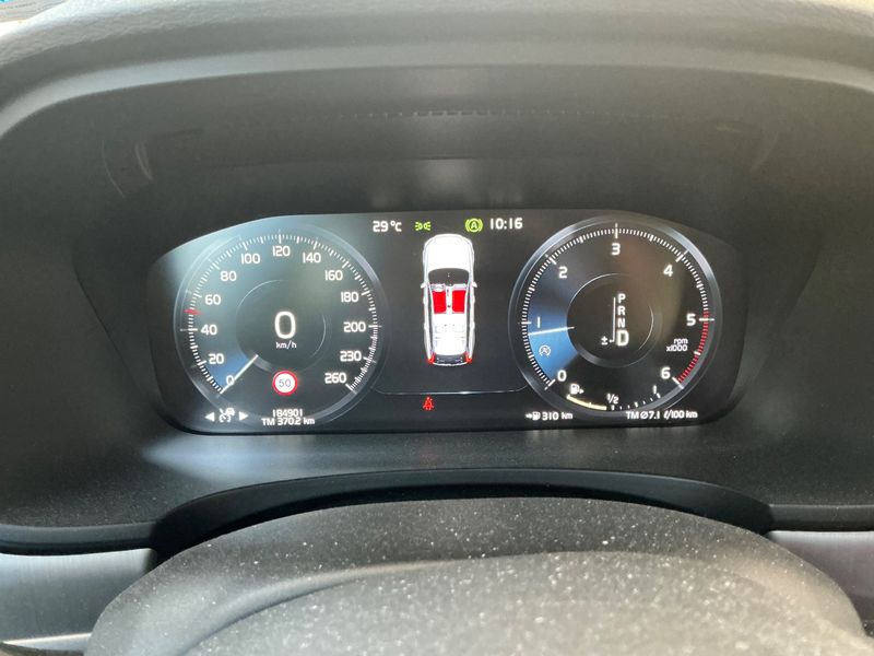 Volvo V90 2.0 D5 Momentum AWD — zdjęcie 13