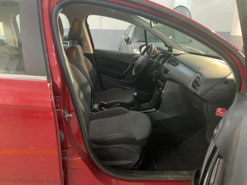 Citroen C3 1.2 e-VTi Selection 2015 – снимка 16