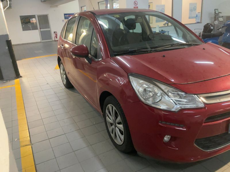 Citroen C3 1.2 e-VTi Selection 2015 – снимка 12