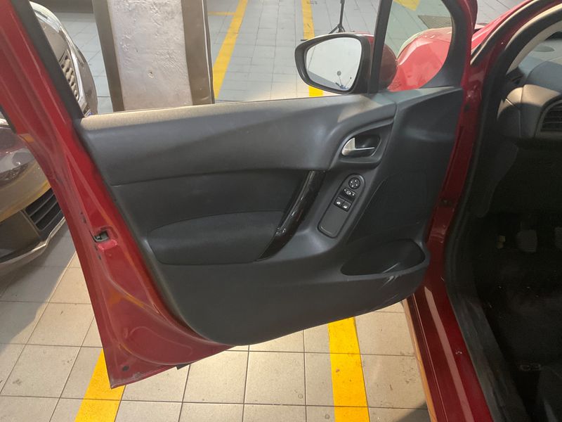 Citroen C3 1.2 e-VTi Selection 2015 – снимка 26