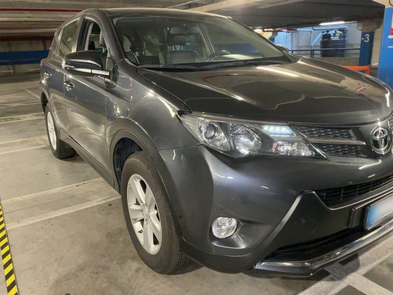 Toyota RAV 4 2.0 D-4D Active 2014 – снимка 12