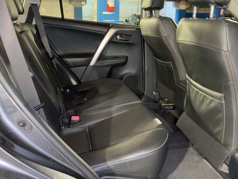 Toyota RAV 4 2.0 D-4D Active 2014 – снимка 19