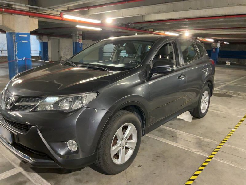 Toyota RAV 4 2.0 D-4D Active 2014 – снимка 2