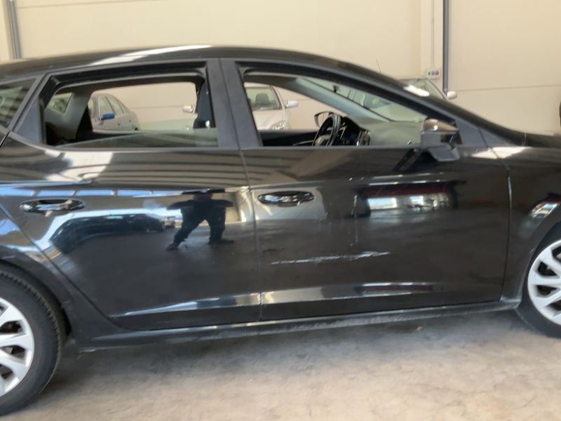 Seat Leon 1.6 TDI Style — zdjęcie 7